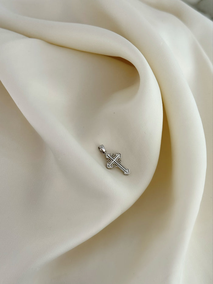 14K VINTAGE WHITE GOLD CATHEDRAL CROSS