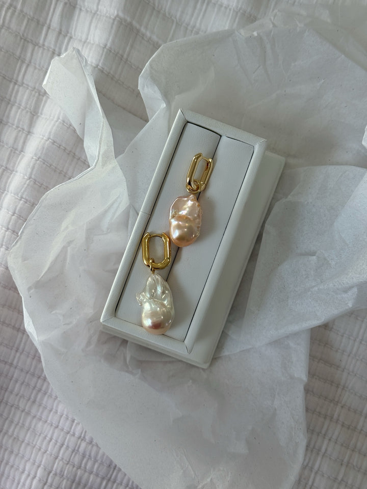 PÊCHE PEARL EARRINGS