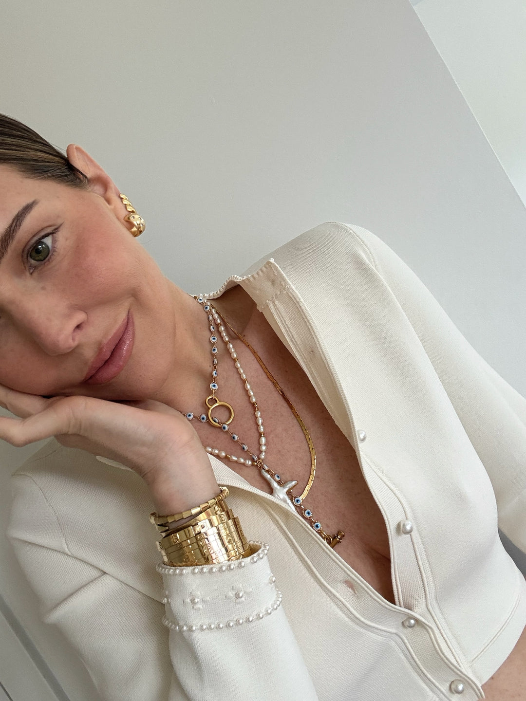 BLÚ VANITY CHAIN
