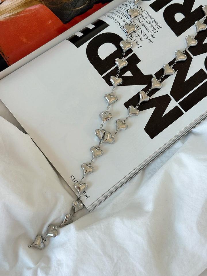 PLATINUM PUFF LARIAT