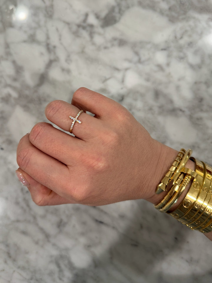 14K PAVÉ CROSS RING