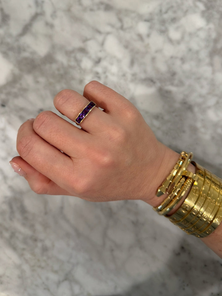 JUMBO AMETHYST RING (VINTAGE)