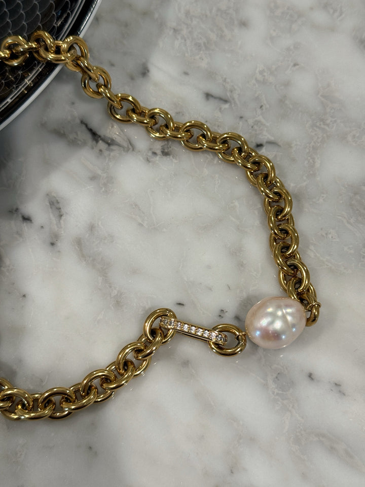 BLUSH BAROQUE CHAIN