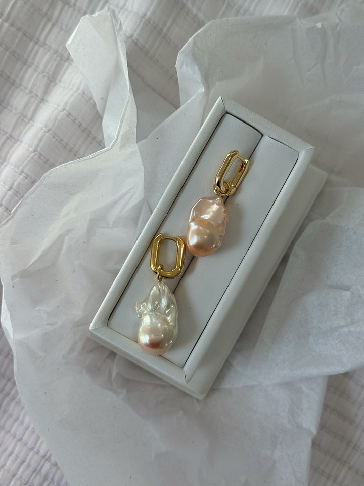 PÊCHE PEARL EARRINGS