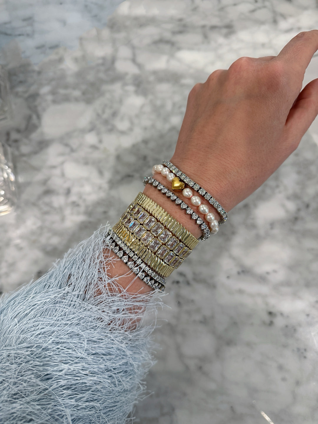 BE MINE PEARLS (NECKLACE & BRACELET)