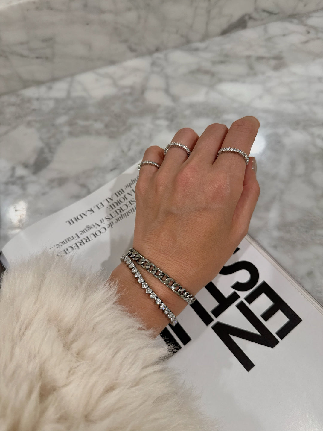 BLACK FRIDAY (FREE GIFT!)