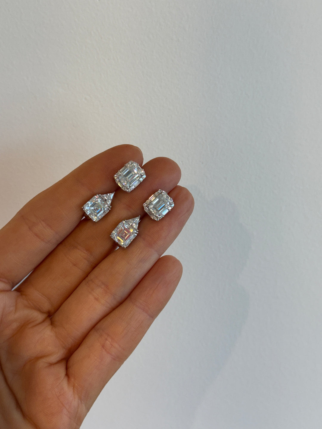 NEPO STUDS (925 & MOISSANITE)