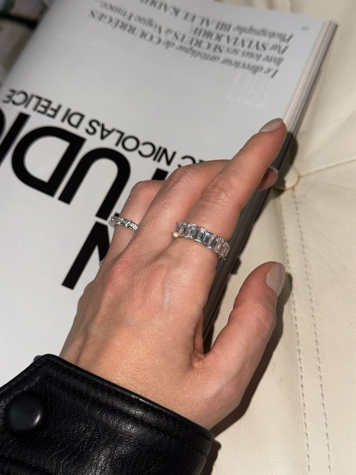 BRILLIANCE BANDS (925 STERLING SILVER)