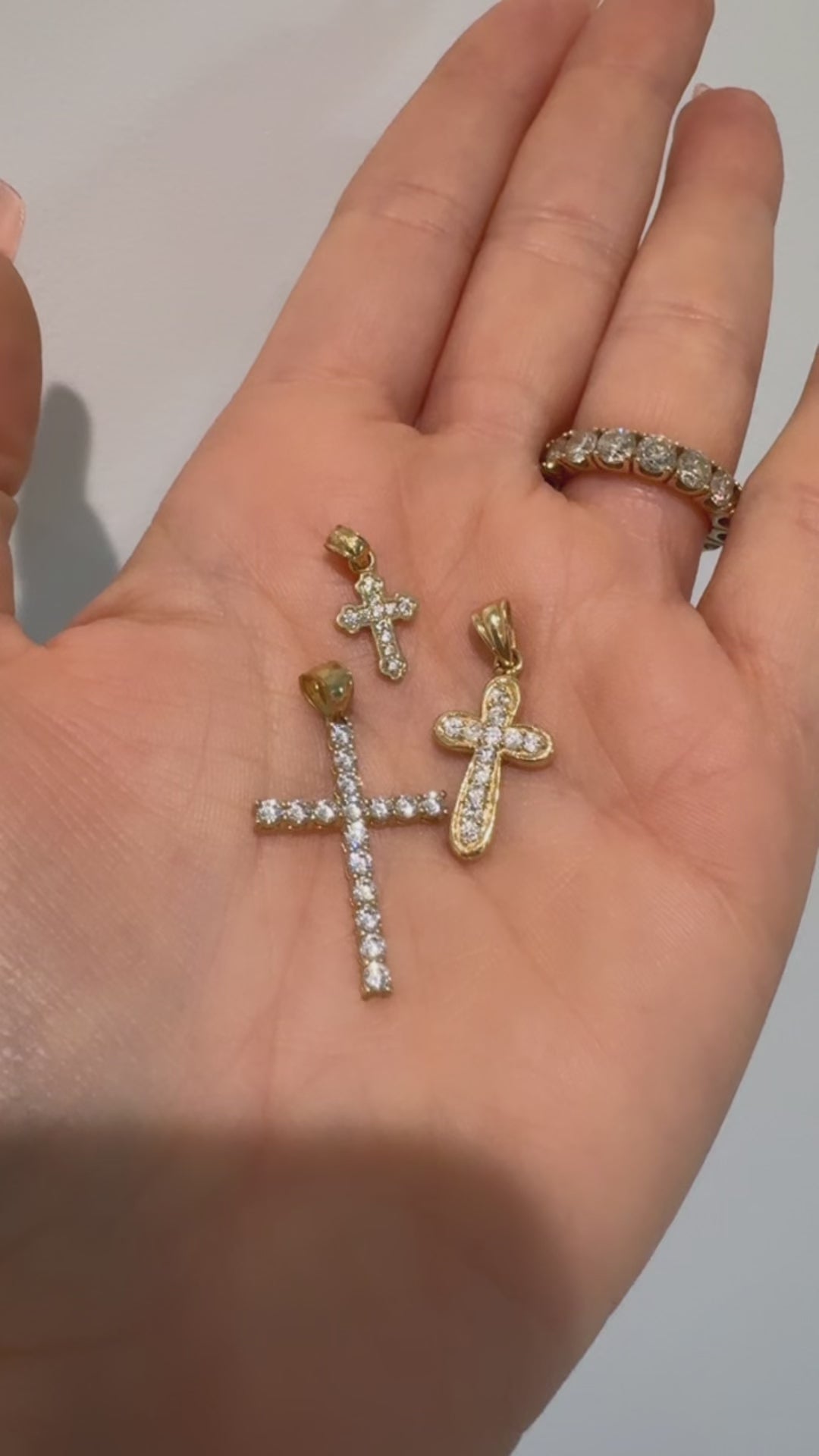 14K BUBBLY CROSS (VINTAGE)