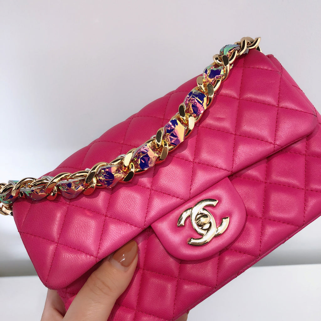 chanel pouch chain