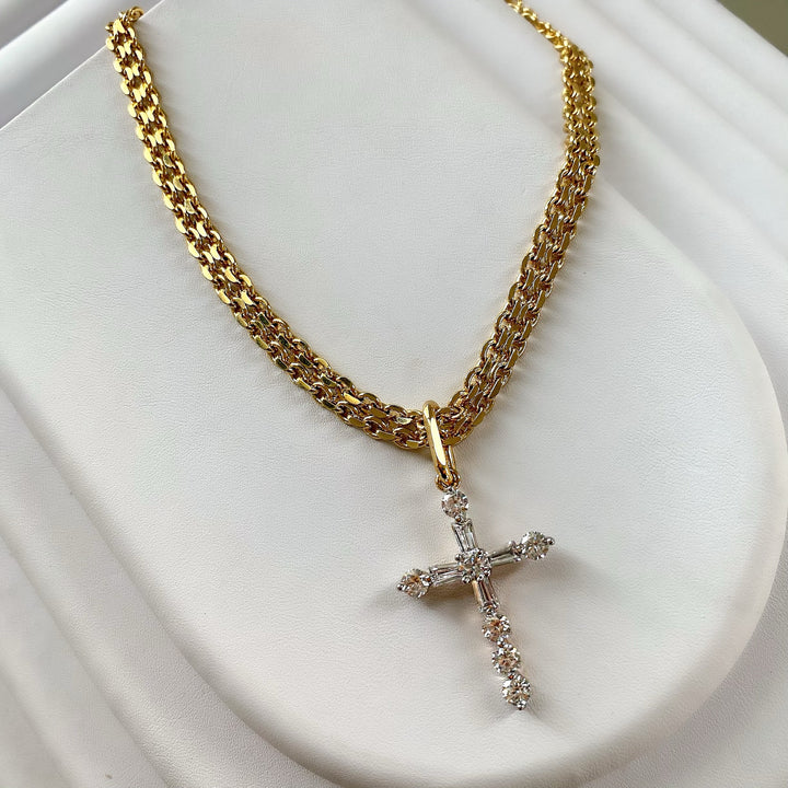 LUCE JEWEL CROSS NECKLACE