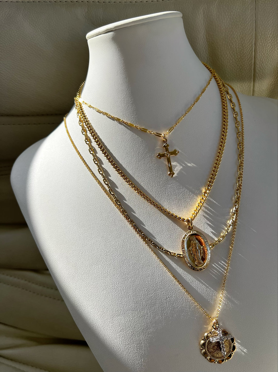 H CHAIN (14K GOLD FILLED OR 925 STERLING SILVER)