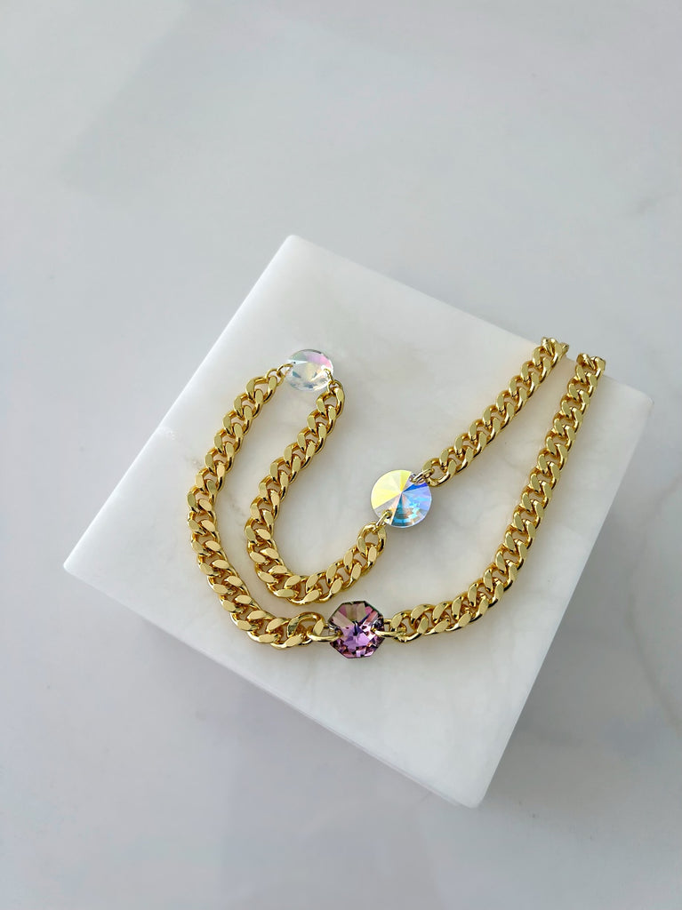 CRYSTAL GLAMOUR NECKLACE